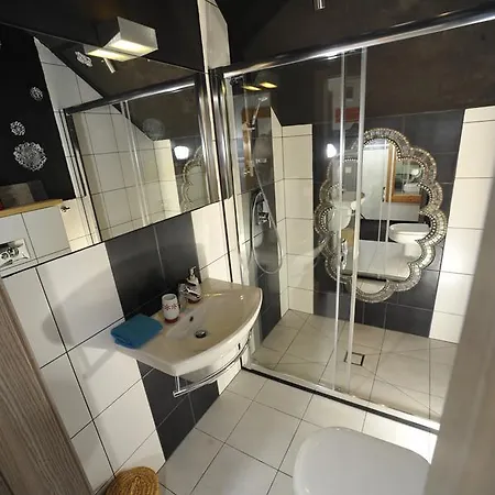 Topolej - Etno 우스트론